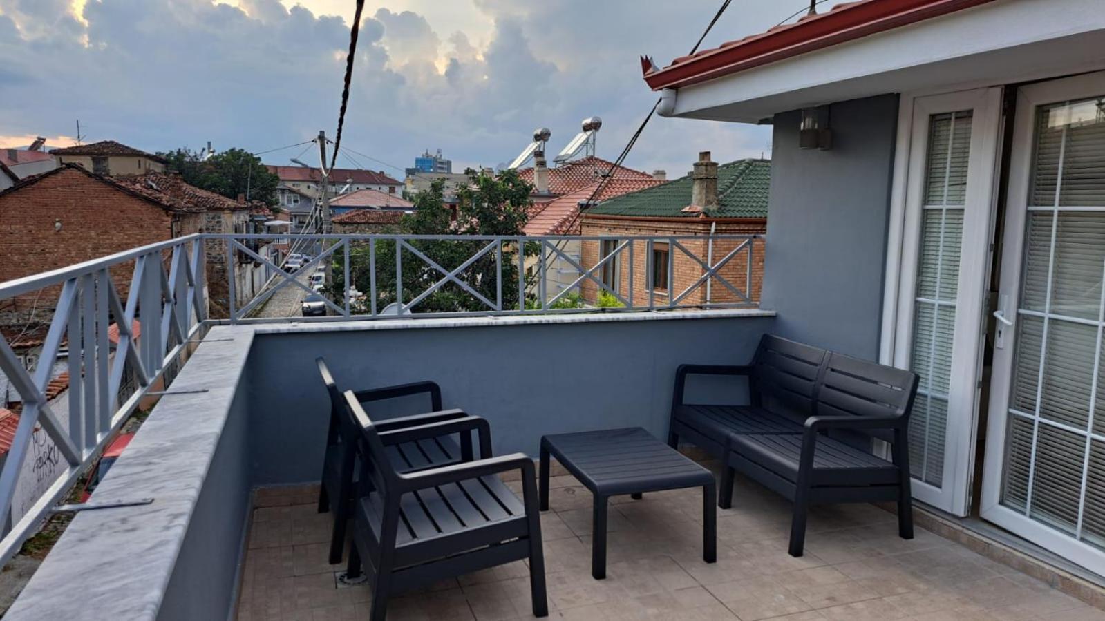 Ferienwohnung Foleza Korce Exterior foto